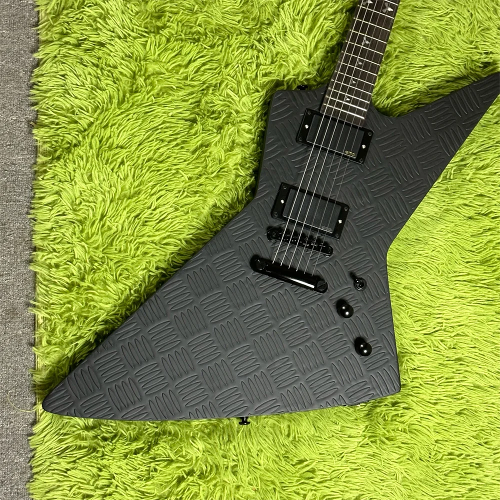 

Hot sale Matte Black Diamond Plate Explorer Electric Guitar In stock free shipping Guitars Guitarra