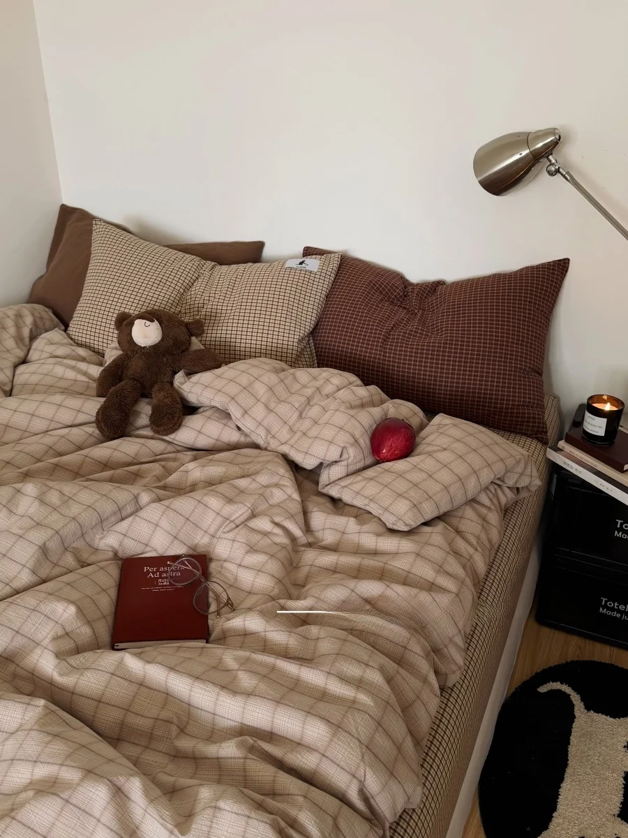 

Комплект постельного белья из чистого хлопка Fuji Mountain Down Ins Blogger, 18 нитей, с эффектом стирки, из четырех предметов, мягкий, полноразмерный