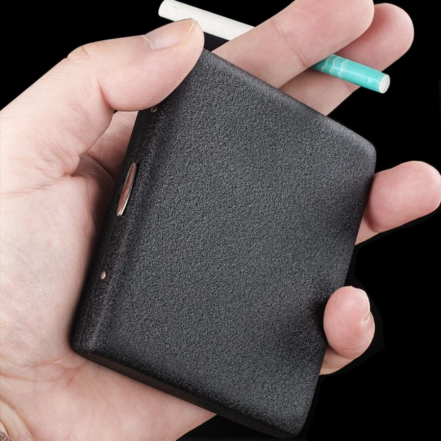 Black Matte Textured Iron Cigarette Case: Simple And Durable for Coarse And Medium Cigarettes