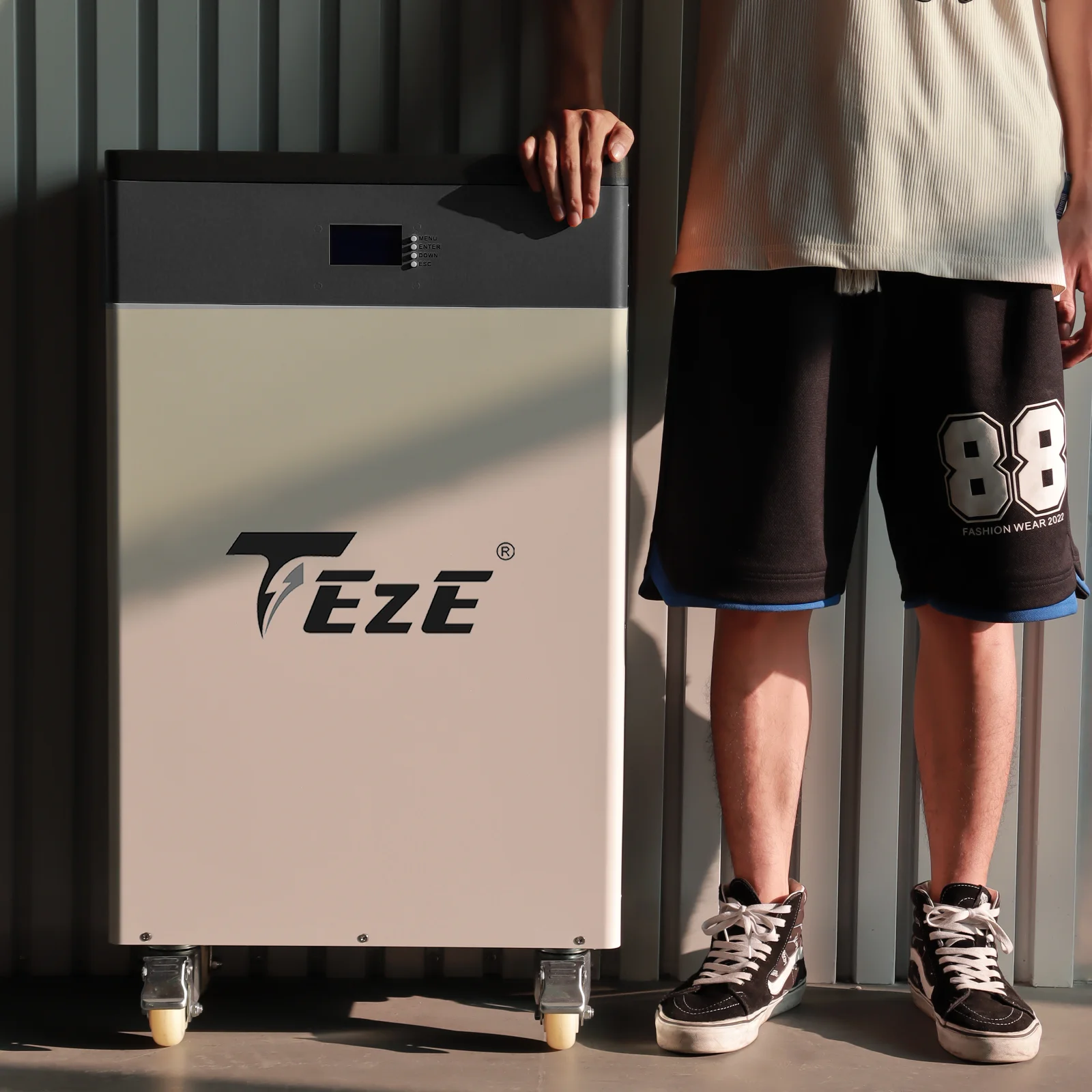 TezePower 48V 51V 280AH 15KWh LifePo4 batería PowerWall almacenamiento en el hogar sistema BMS incorporado celda recargable con equilibrador activo