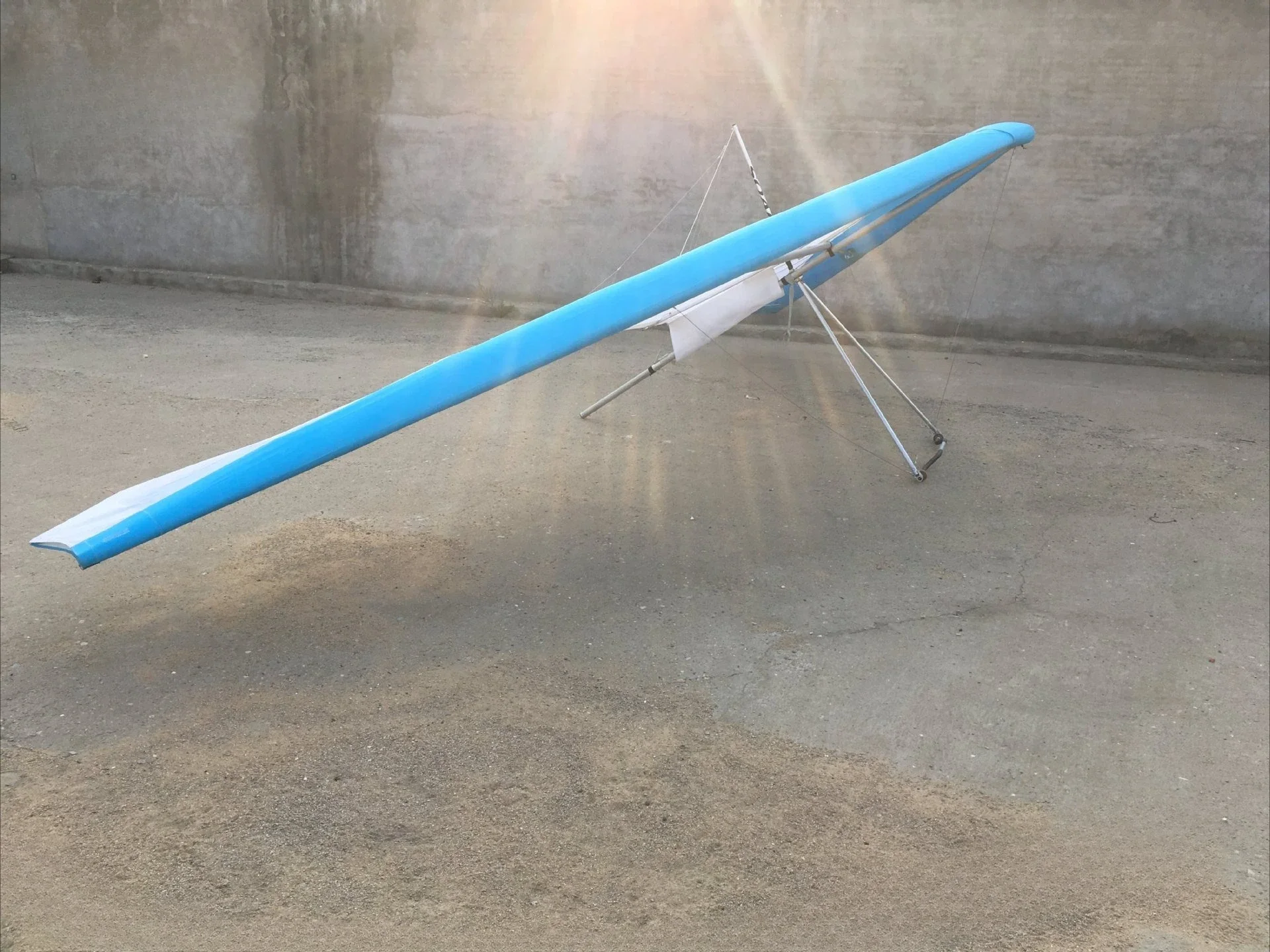 Power paraglider, unpowered hang glider, delta wing glider, unpowered delta wing, other ropes.