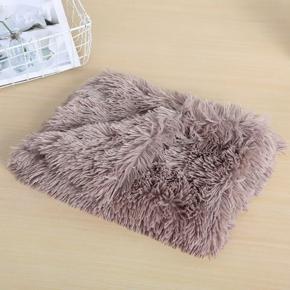 Double-layered Pet Blanket Thickened Soft Warm Comfortable Pet Bed Sheet Indoor Practical for Puppy Kitten Winter Dog Mat