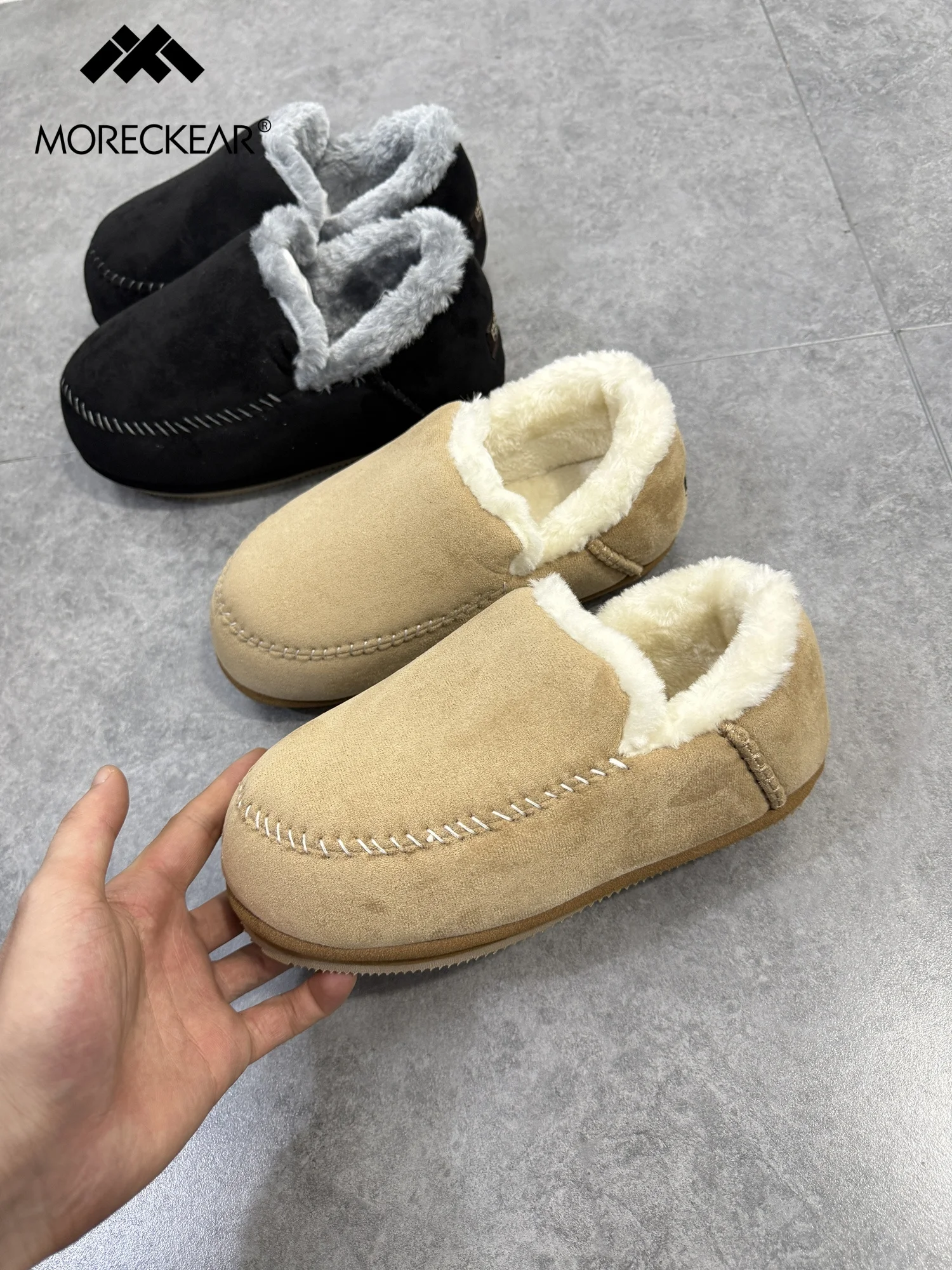 

Unisex Winter Boots Anti-Slip Warm Lightweight Comfortable Thickened Slip-On Cotton Shoes for Men And Women Casual Fashion