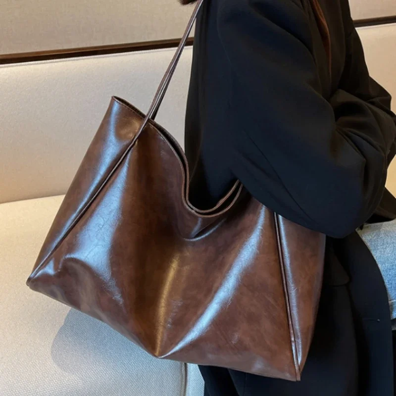 Bolso 2025 nuevo otoño e invierno japonés y coreano de gran capacidad bandolera de cuero suave bolso Casual Retro