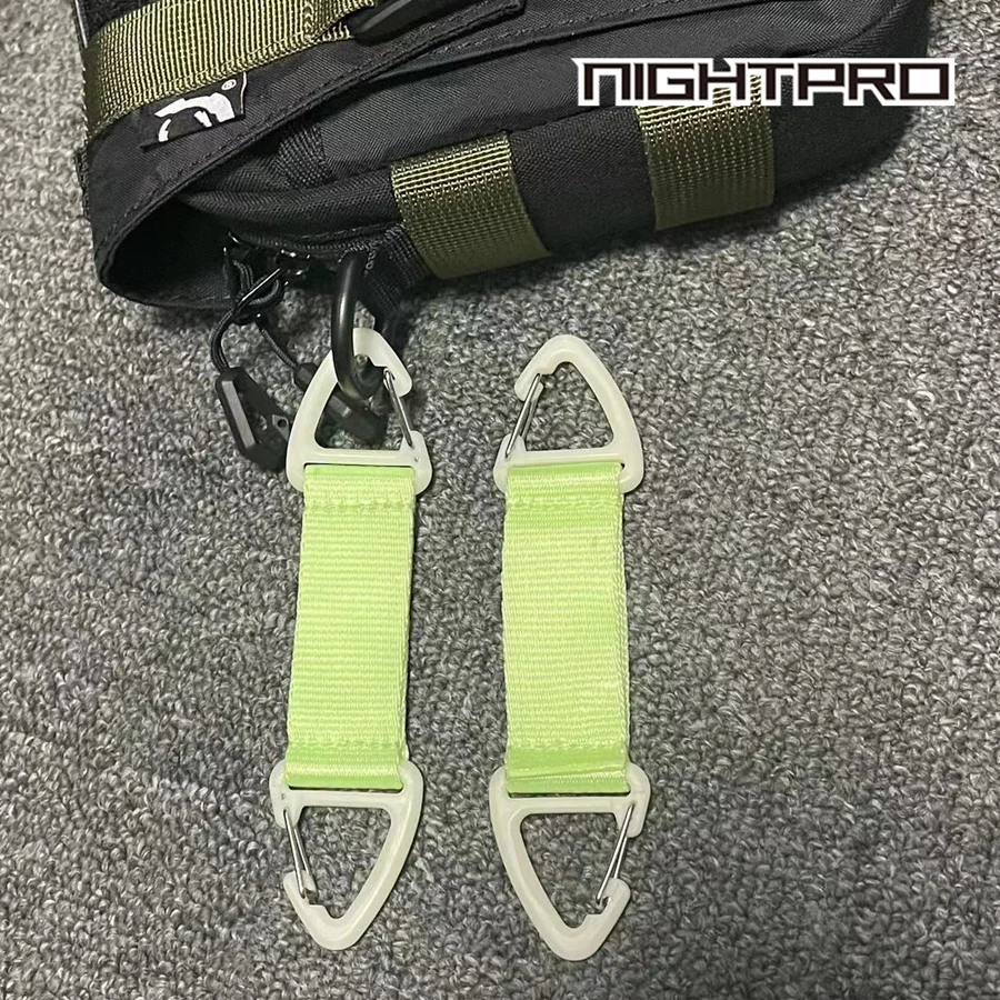 Outdoor Luminous Multi-function Webbing Double End Triangle Buckle POM Mountaineering Tactical EDC Camping Backpack Keychain