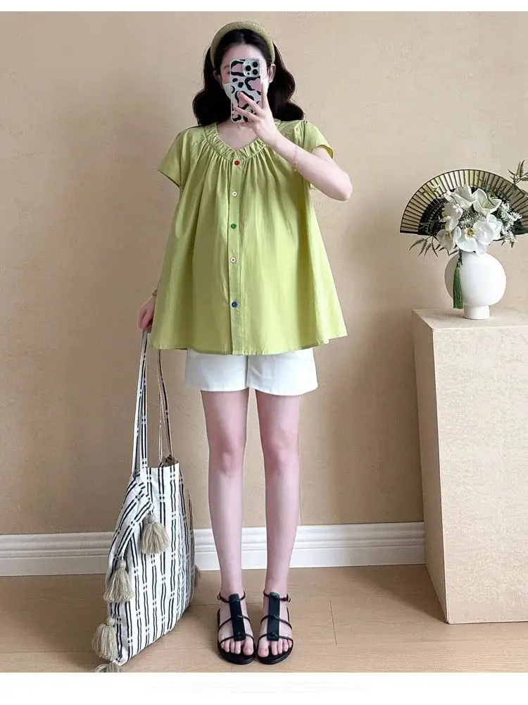 

2024 Summer Pregnant Women's Blouses Pleated V-neck Flying Sleeves Sweet Button Fly Maternity Shirts Fashion Pregnancy Top Tees