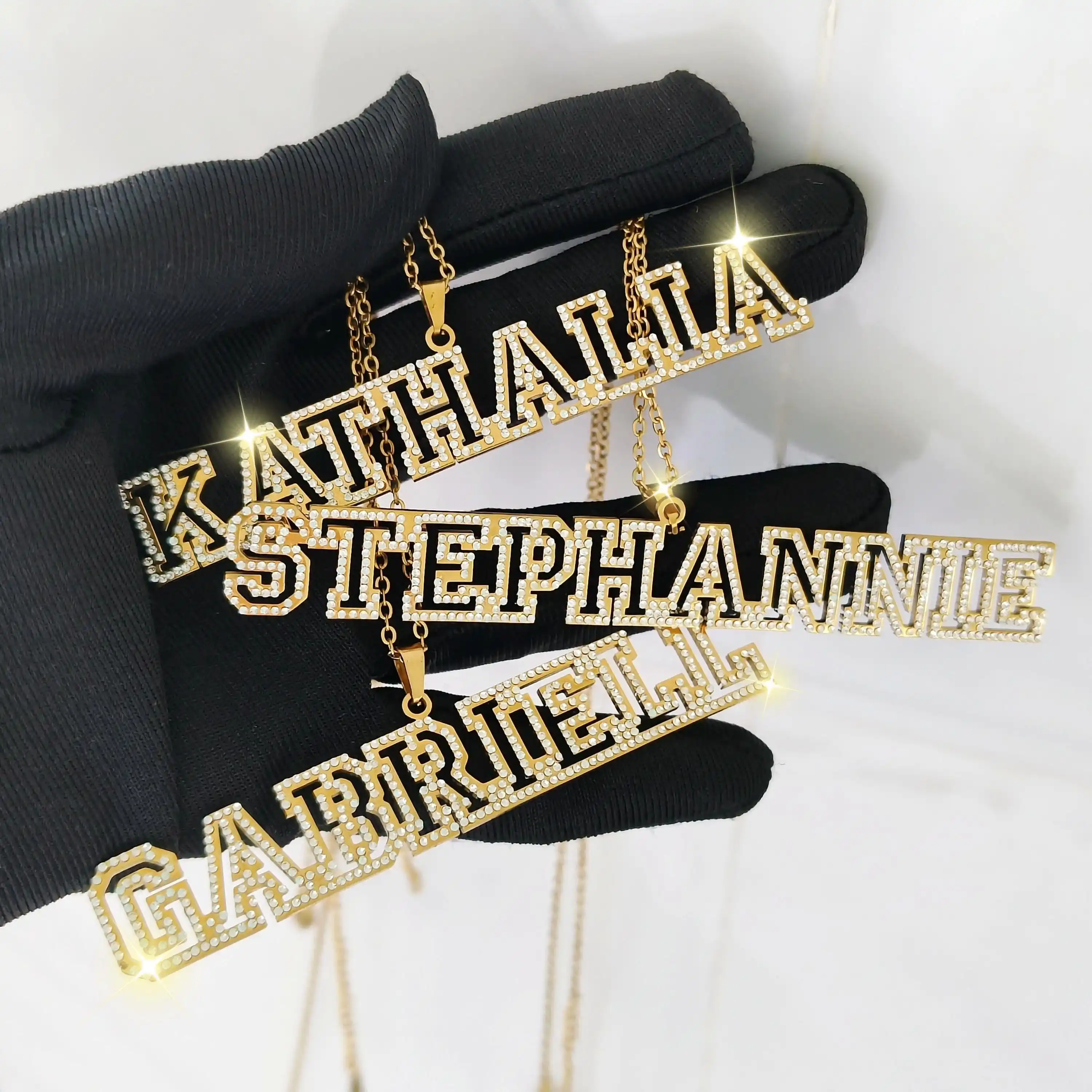 

2025 Cross-border hot-selling hollow full-diamond necklace, stainless steel necklace, commemorative couple fashion jewelry gift