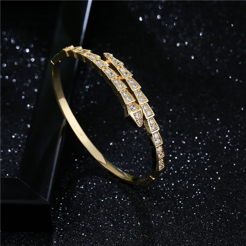 

Efily Cubic Zirconia Snake Shaped Fashion Bracelet Copper Bracelet, Luxurious Jewelry For women Party and Holiday Gifts