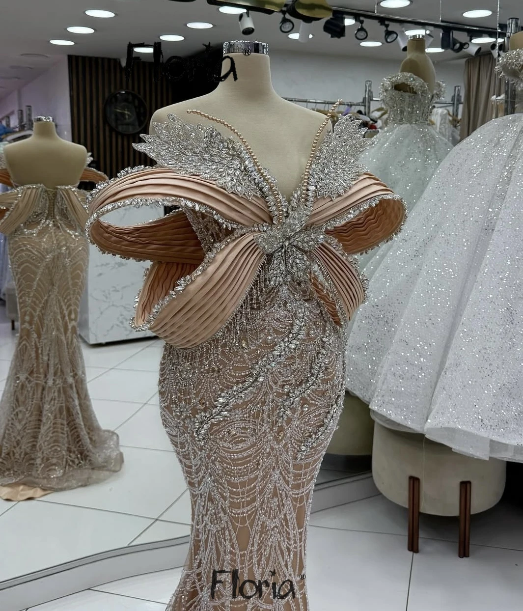 

Роскошное вечернее платье с кристаллами и бисером, женское платье с открытыми плечами 3D, платье русалки с цветочным принтом для выпускного вечера, вечернее платье, свадебные платья по индивидуальному заказу