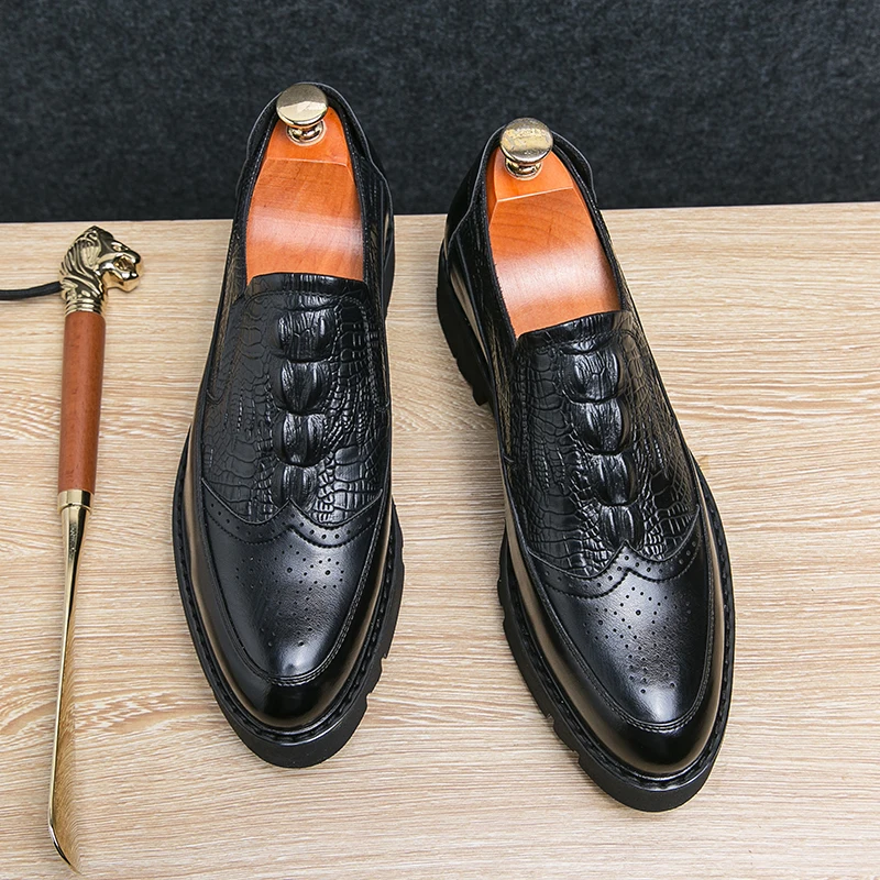 

Men Loafers PU Embossed Pattern Thick Sole Comfortable Anti Slip Business Banquet Men Shoes Size 38-46