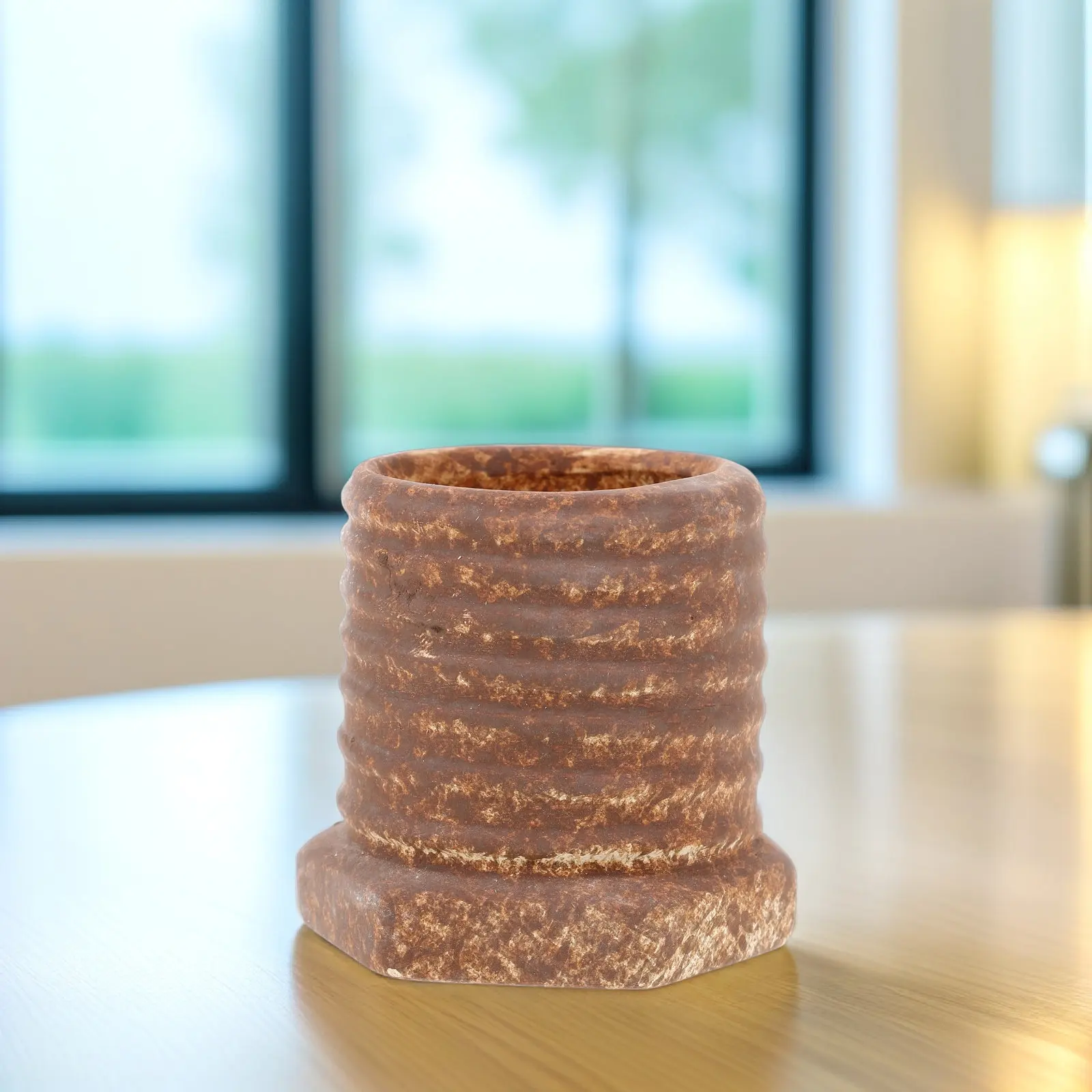 Ceramic Screw Vase Modern Small Flower Pot Decorative Vase for Table Centerpiece Home Office Decor Small Ceramic Plant Pots