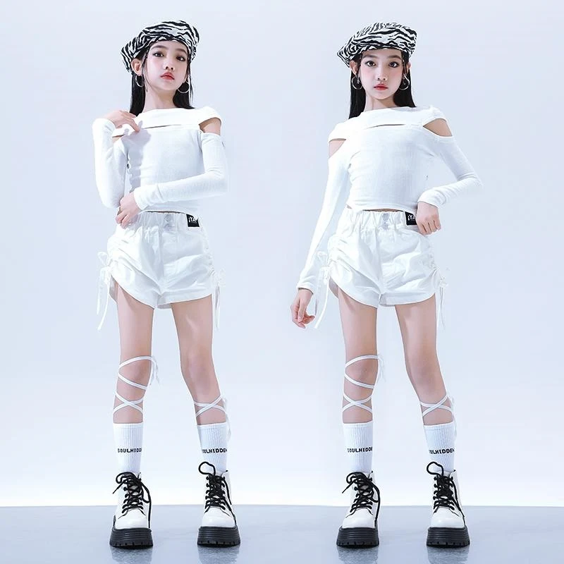 女の子のための白いジャズダンス服、子供のためのファッショナブルなへそとショーツ、チアリーダーコスチューム、モダンなパフォーマンス衣装bl14687