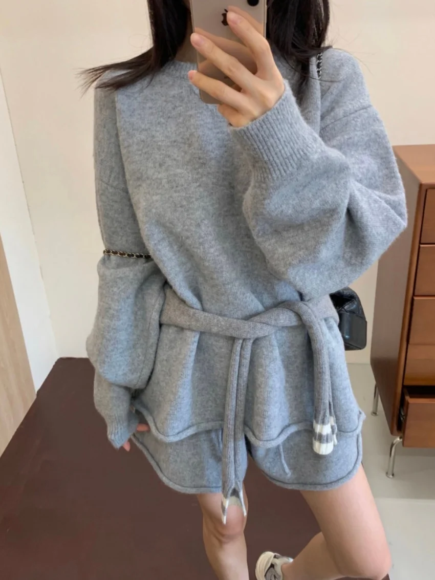 Alien Kitty Office Lady mujeres prendas de punto trajes jerseys elegantes suéteres suaves otoño 2025 dulce nuevo Casual pantalones cortos sueltos de uso diario