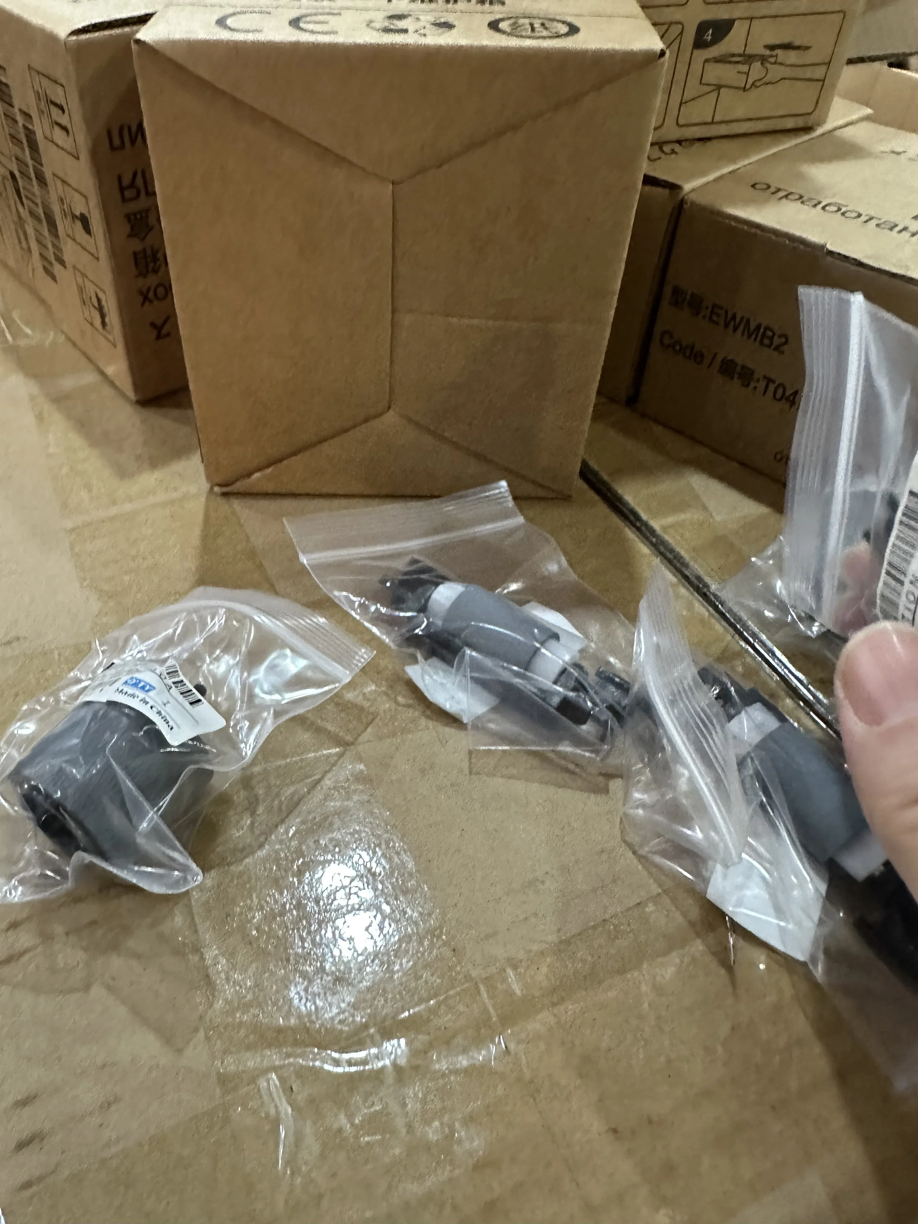 

1Set 108R01470 Tray 1 Feed Roll Maintenance Kit for Xerox Phaser 3330 WorkCentre 3335 3345 Series Printer Parts