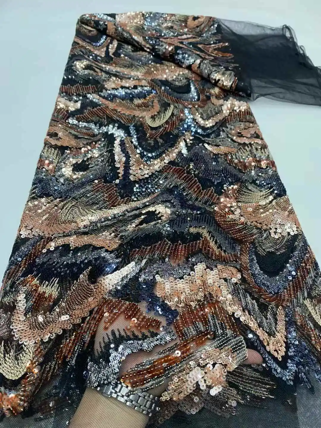 مكارثي الأفريقي أقمشة الدانتيل 2025 جودة عالية الفرنسية شبكة نسيج الدانتيل مع الترتر الخرز النيجيري لفستان الزفاف