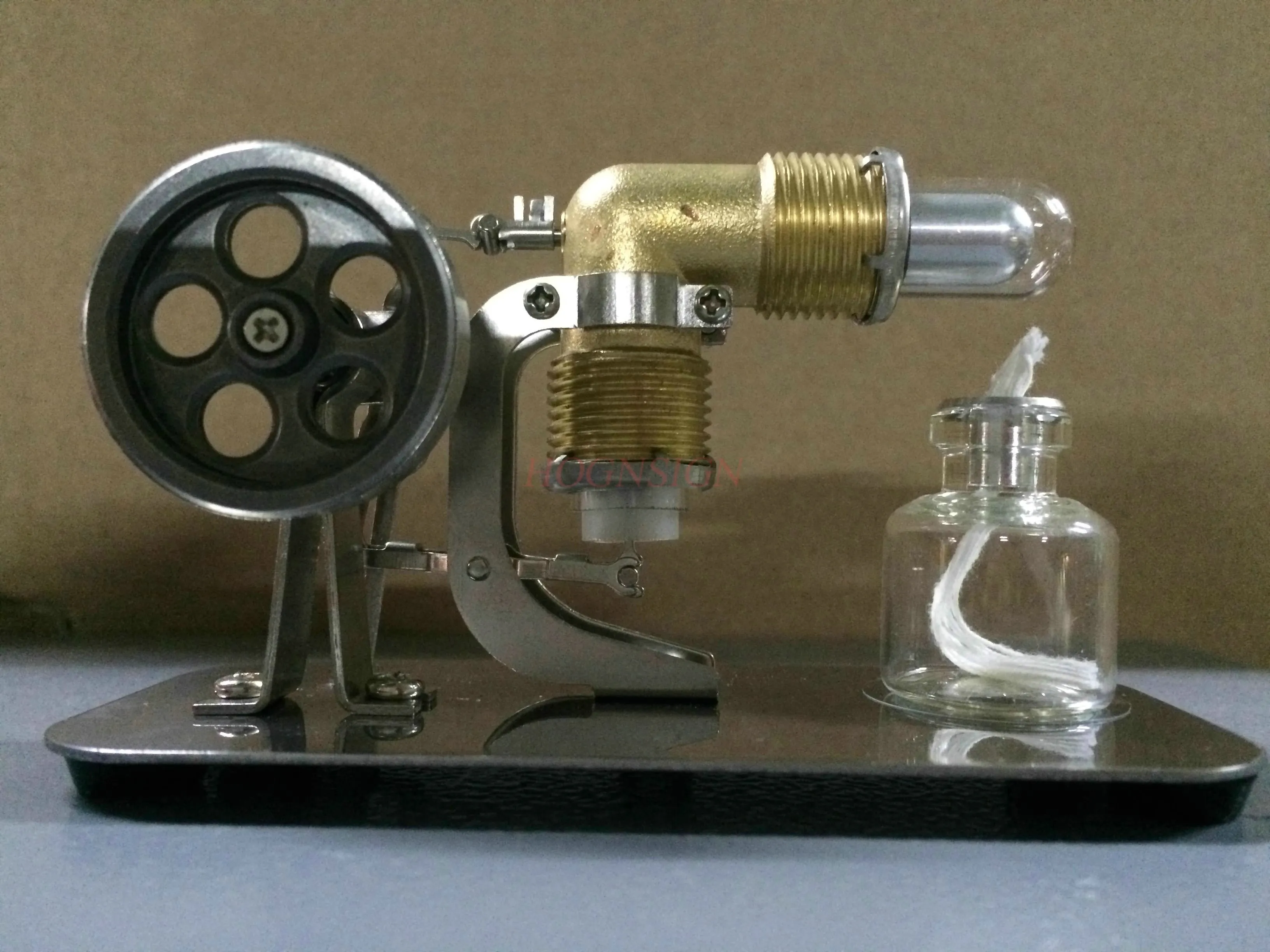 Stirling engine model, micro engine, educational science experiment, high temperature physics toy