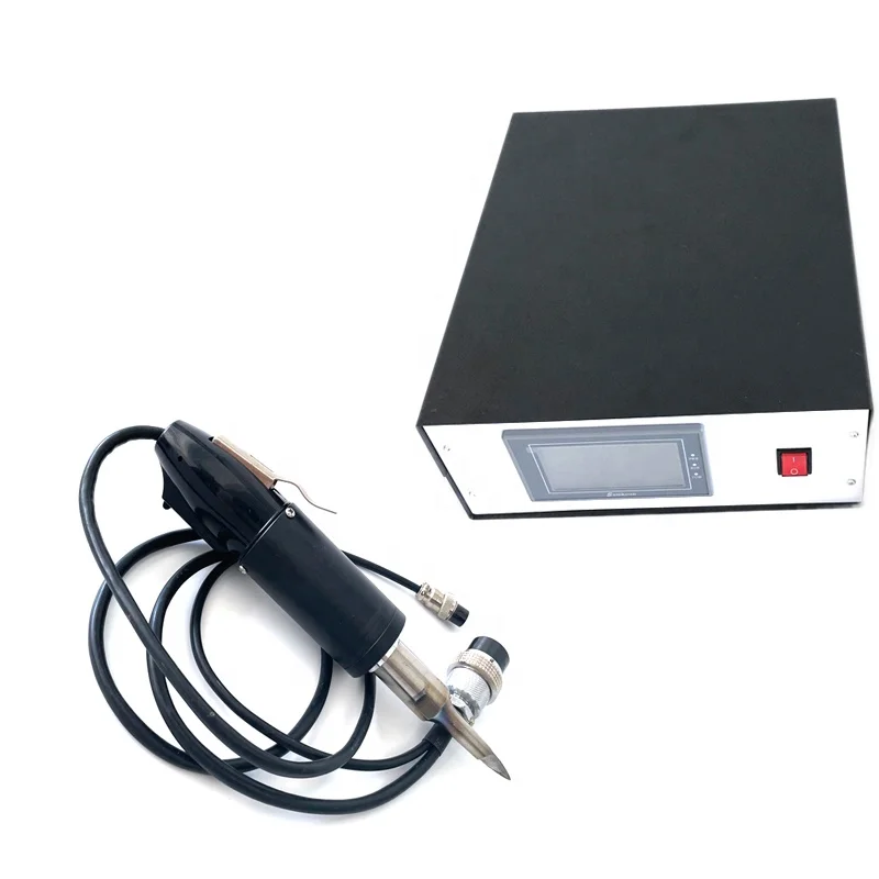 

Высокочастотный ручной ультразвуковой резак 40 кГц 500 Вт с сенсорным экраном и генератором для резки мягкой кожи и ткани