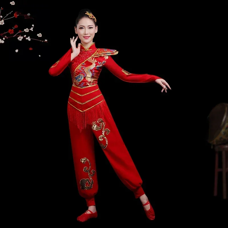 Tradycyjny chiński styl kostiumy z bębnem w talii narodowy kostium taneczny Yangko czerwona sukienka ludowa parasol taniec występ na scenie