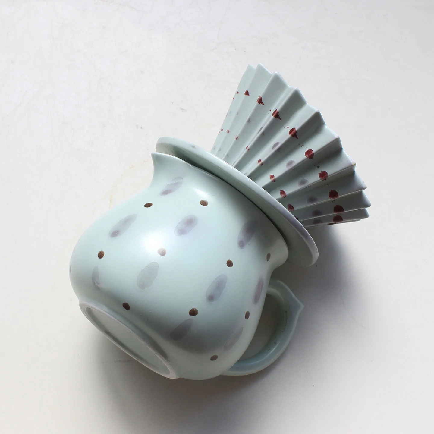 Artisan Hand-Painted Ceramic Pour-Over Kit Includes Dripper, Stand & Carafe, Perfect for Coffee Lovers & Minimalist Kitchen Deco