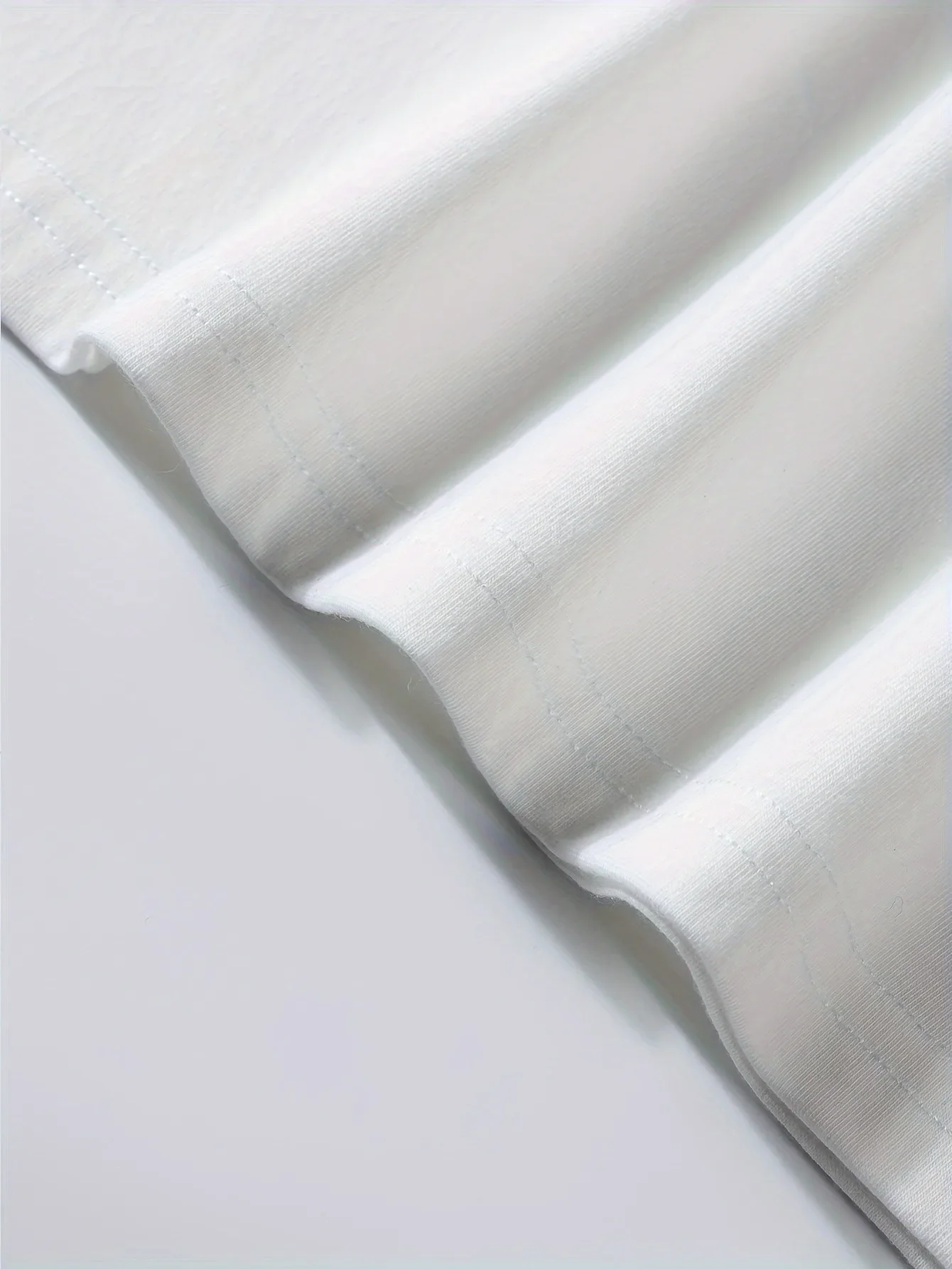 Ladies' casual round-neck T-shirt, pattern printed, 100% polyester knitted fabric, short-sleeved summer top