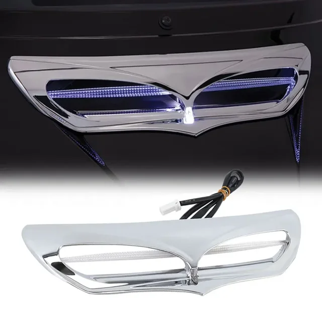 Motocyklowe światło LED Batwing przednia owiewka wykończenie wentylacyjne akcentująca pokrywa dla Harley Touring Electra przemieszczanie się po ulicy 2014-2022