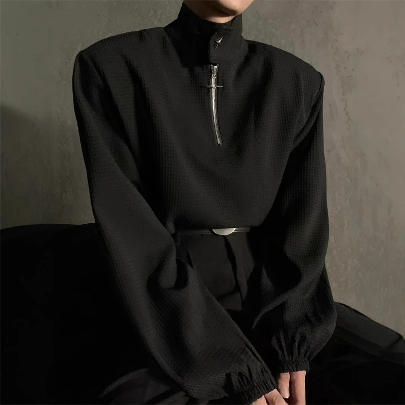 

Свитер с воротником-стойкой и полумолнией, мужской свитер Ins Niche Design Sense, металлическая молния, свободный пуловер, весеннее пальто, темперамент, индивидуальность