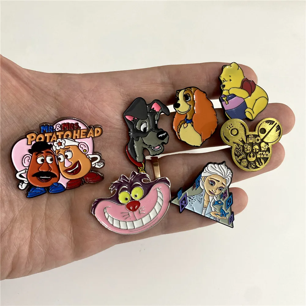 Disney Brooch Pin Cartoon Potato Couple Winnie Bear Cheshire Cat Metal Badge Fashion Women\'s Ornaments Lapel Pins Clothing Gifts