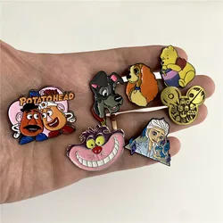 Pin de broche de dibujos animados de Disney para mujer, insignia de Metal de gato de Cheshire, oso Winnie, pareja de patatas, alfileres de solapa, adornos de moda, regalos de ropa