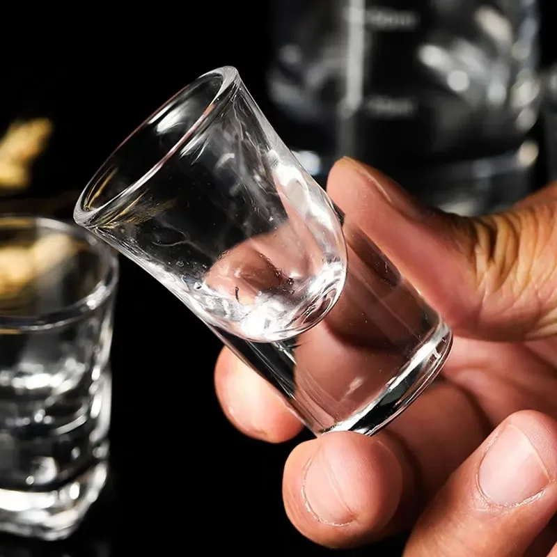 10ml/15ml Baijiu Goblet Shot Glass Vodka Scotch Bourbon Cups Transparent Spirit Cup Bar Small Wine Glass Drinkware Elegant Gifts