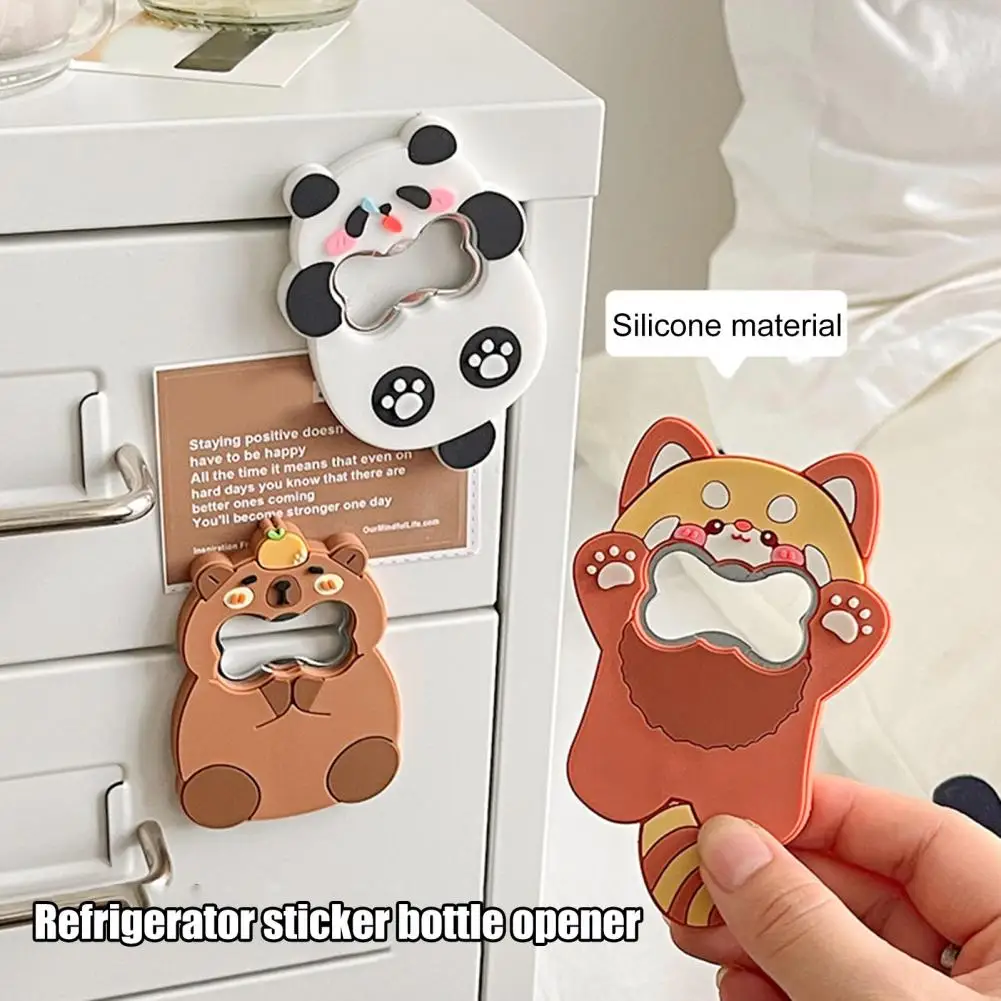 Apribottiglie per cani Panda Novità Gadget da cucina Set apribottiglie a forma divertente Simpatico gatto per cani Panda Bar per cucina per birra