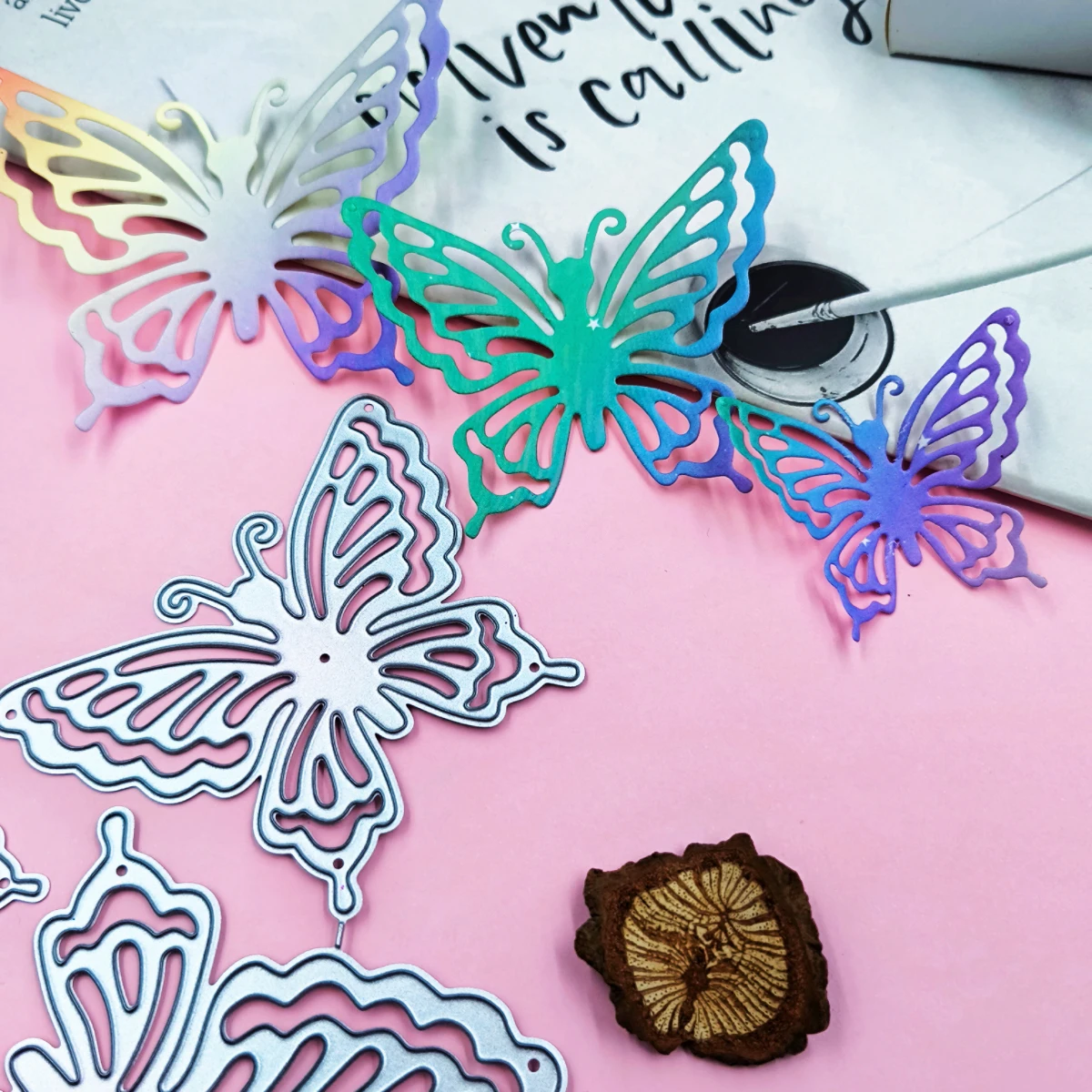 

2Pcs/Set 3D Butterfly Petals Metal Cutting Die, Suitable for Scrapbook DIY Handmade 2025 New