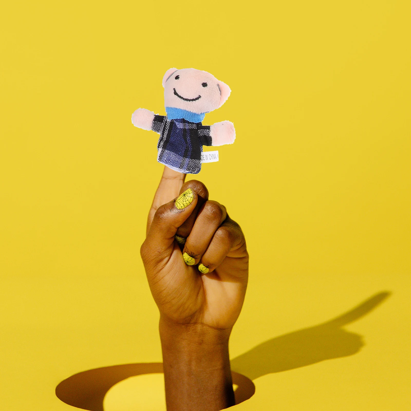 18 ชิ้นสำหรับเด็กบ้านเล่นอุปกรณ์เสริมการศึกษาเวลาเล่นบ้านหุ่นนิ้วครอบครัวสมาชิกมือหุ่น