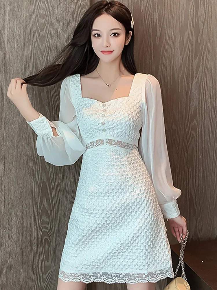 

2024 черное винтажное пикантное мини-платье с квадратным вырезом, женское белое шикарное ажурное кружевное платье, элегантное осенне-зимнее платье из искусственной кожи