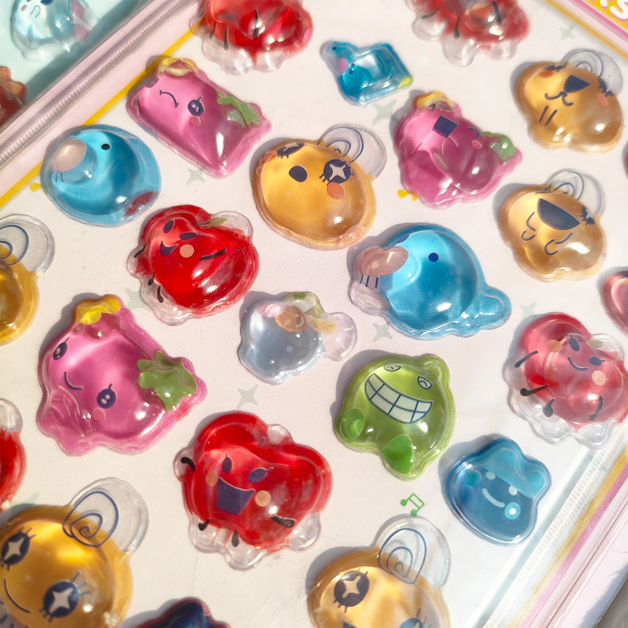 다마고치 3D 입체 스티커 - 투명 크리스탈 아크릴 데칼, 잔여물 없는 장식 선물, 아이들 소녀들을 위한 귀여운 만화 DIY