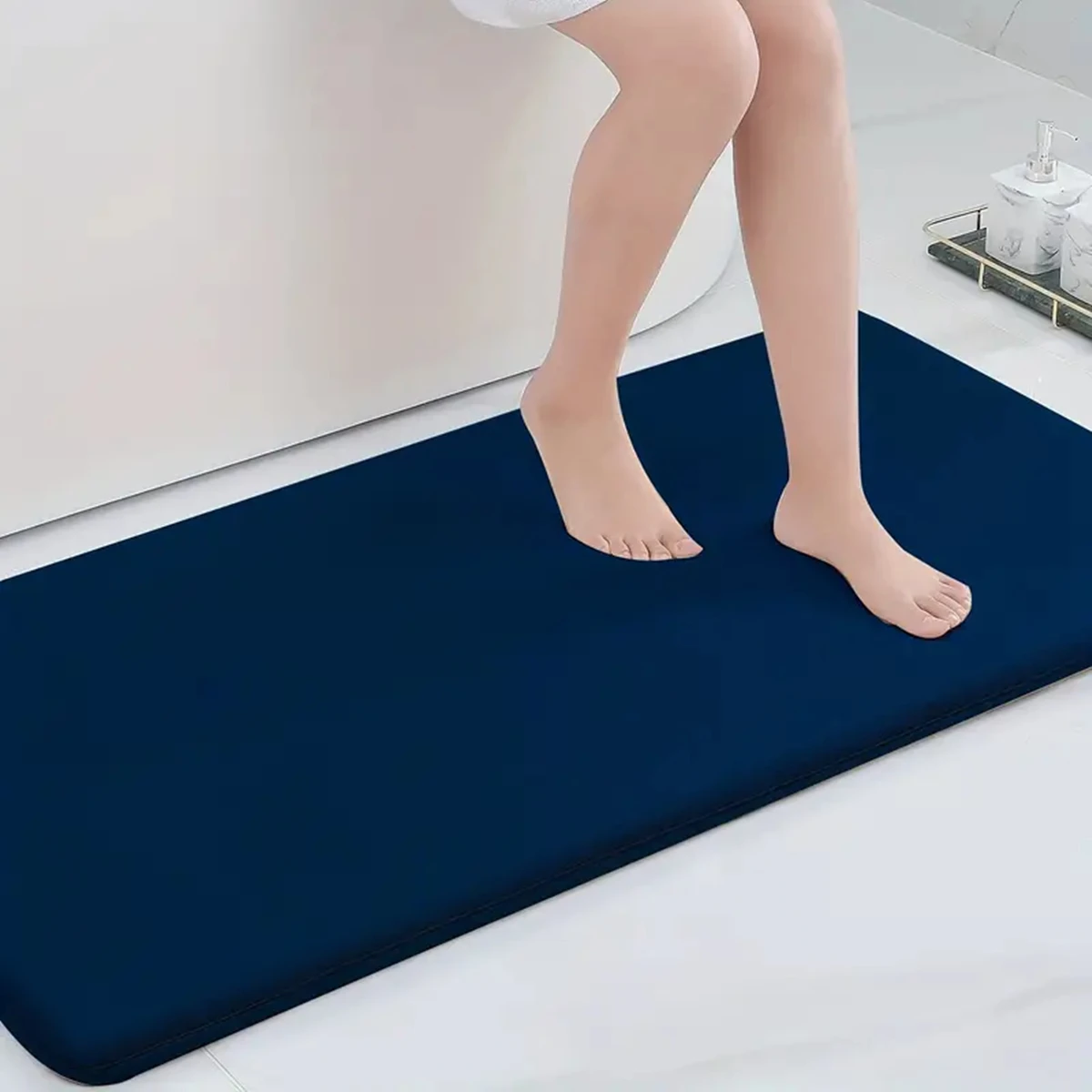 19.7x47.2in large-sized bathroom non slip floor mat non slip water absorbing bathroom carpet long bathtub floor mat home decor