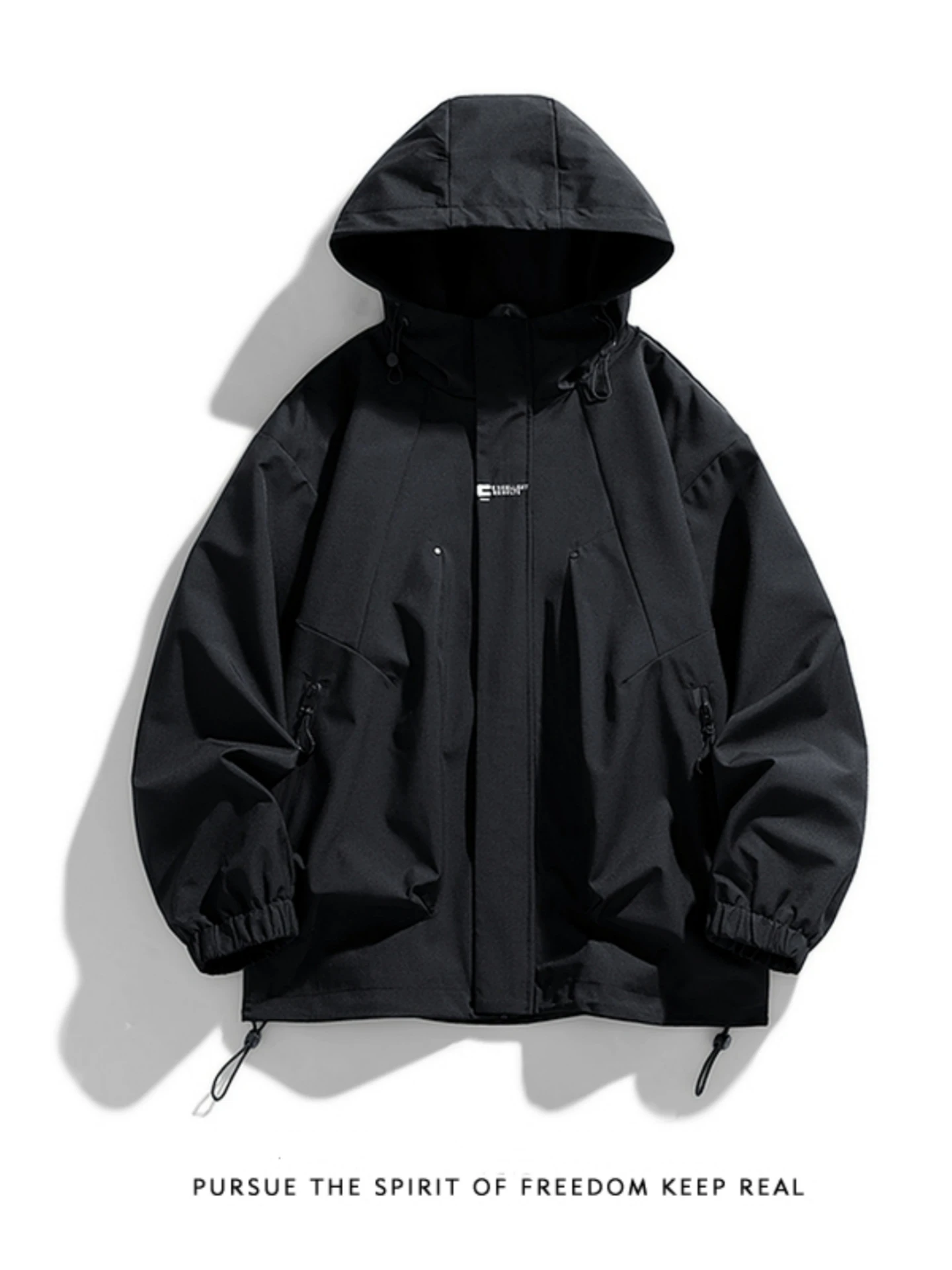 

Американская спортивная куртка с простой вышивкой, с капюшоном, ветрозащитная, повседневная, для активного отдыха, из полиэстера, нейлона и композитного волокна.