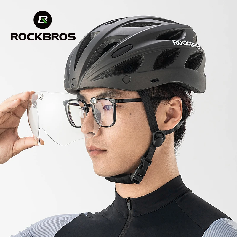 ROCKBROS Ultralight Cycling Helmet 58-62cm Head Circumference Bicycle Helmet Photochromic Goggles Sun Protection Men Bike Helmet