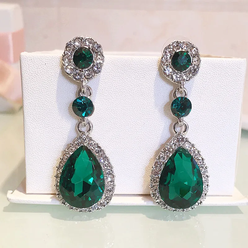 Korean Green Crystal Stone Drop Earrings for Women Trendy Rhinestone Geometric Tassel Dangle Earring Girl Party Fashion Jewelry