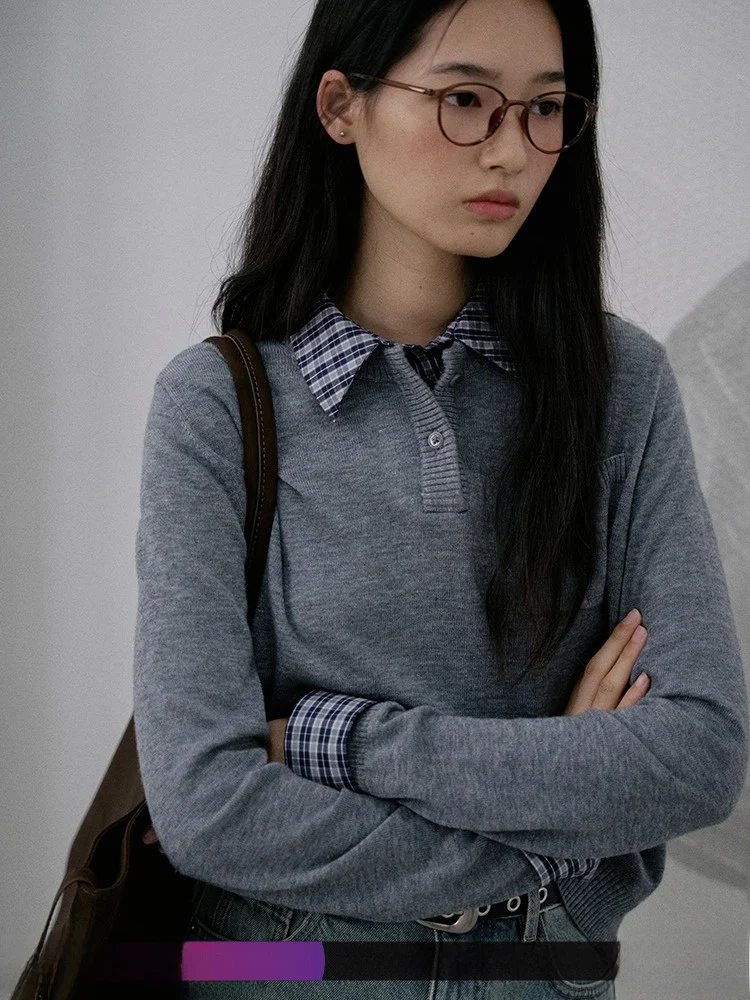 

Jicouture College Sle Вязаный шерстяной свитер с воротником-перекрытием в стиле пэчворк Осенняя основа с отложным воротником в клетку Многослойная одежда для женщин...