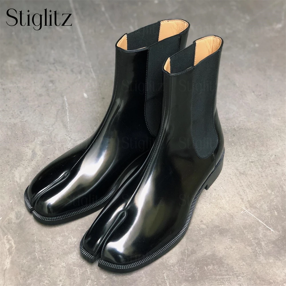 

Black Patent Leather Stretch Boots Designer Style Split Toe Flat Ankle Boots Novelty Style Slip-On Tabi Elastic Boots for Men