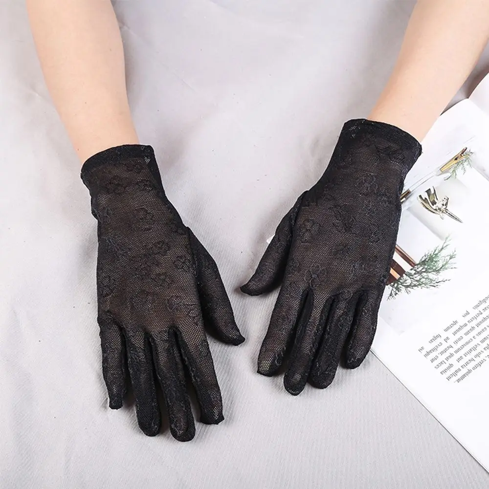 Women New Mesh Breathable Gloves Outdoor UV-proof Riding Screen Sun Protection Gloves Party Household Summer Lace Gloves