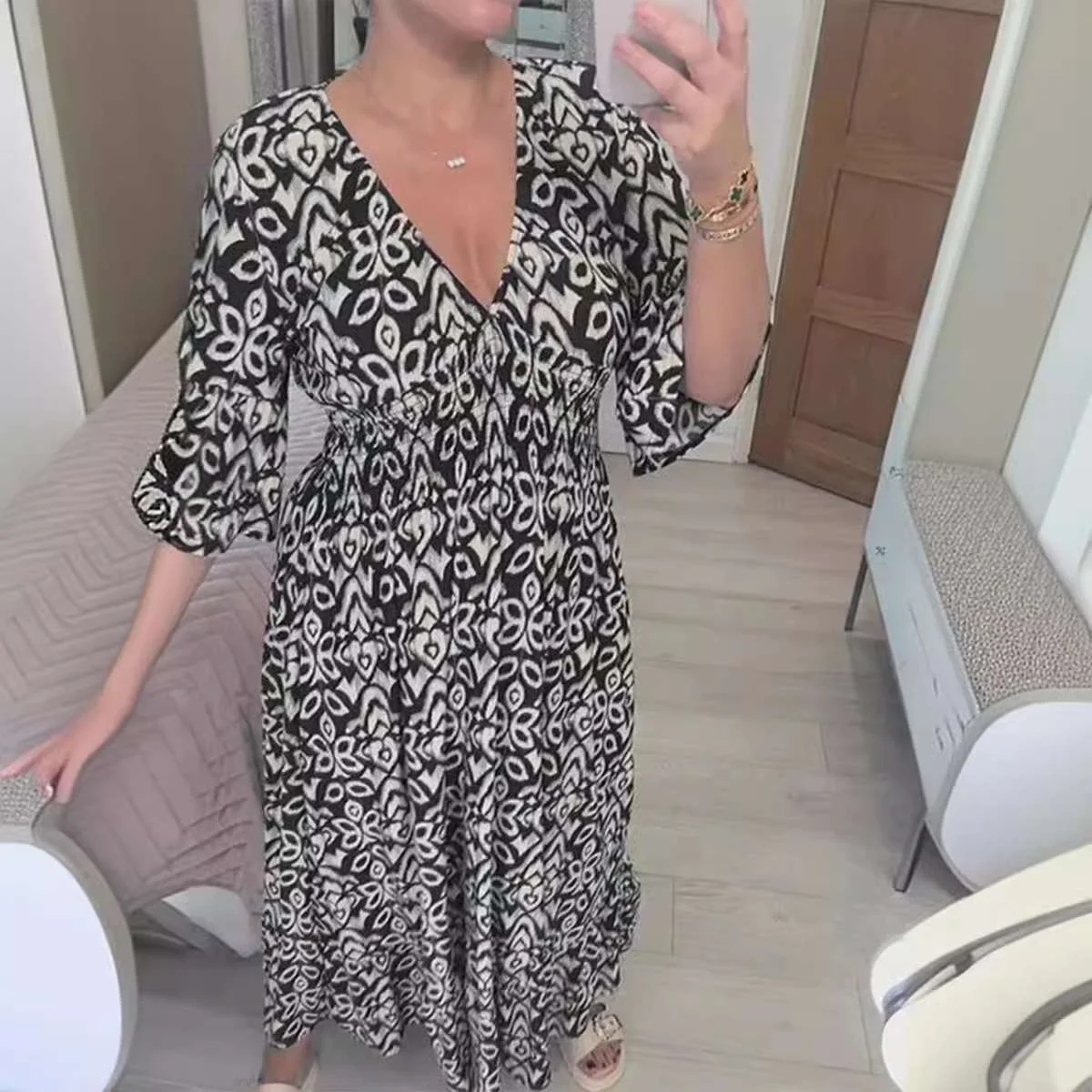 2023 Novo plus size estampa floral V-Ne Long Dr Casual Beach Vaion Saia solta ajuste versátil feminino Dr Tee-quart...