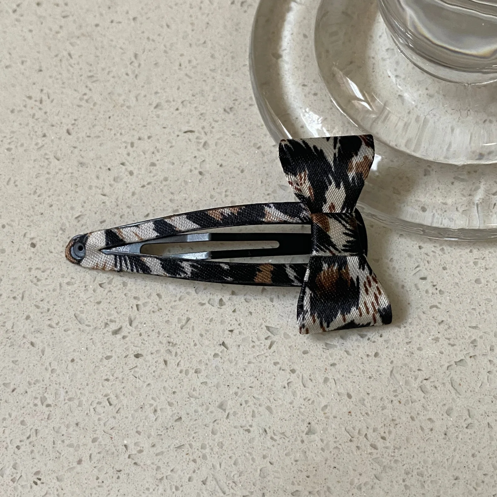 1 قطعة اليدوية الأبيض ليوبارد طباعة القوس دمعة BB كليب-أنيقة وعصرية الجبهة هامش الجانب كليب جديد وصول #5