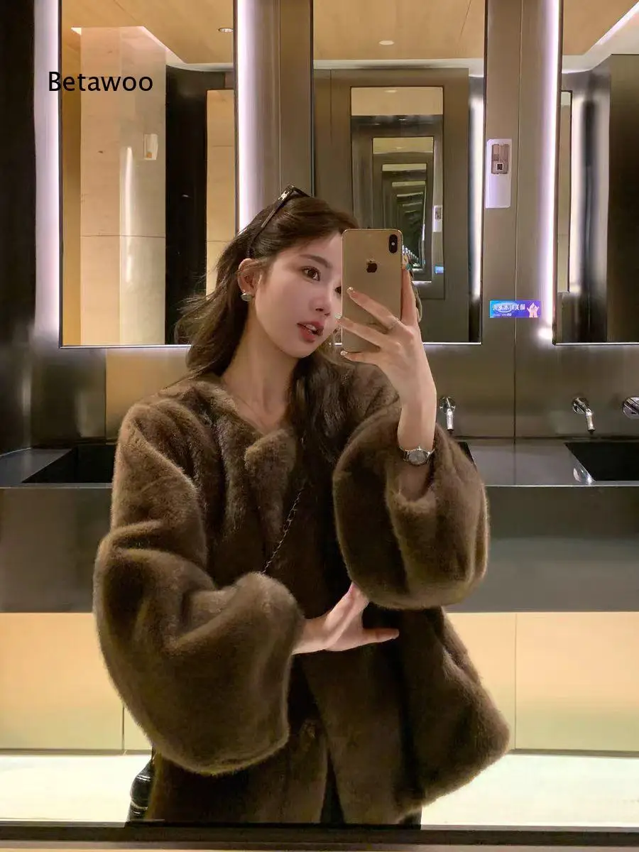 Womens short faux fur coat mink like soft fluffy texture youthful style warm plush outerwear fashionable overcoat for autumn wi