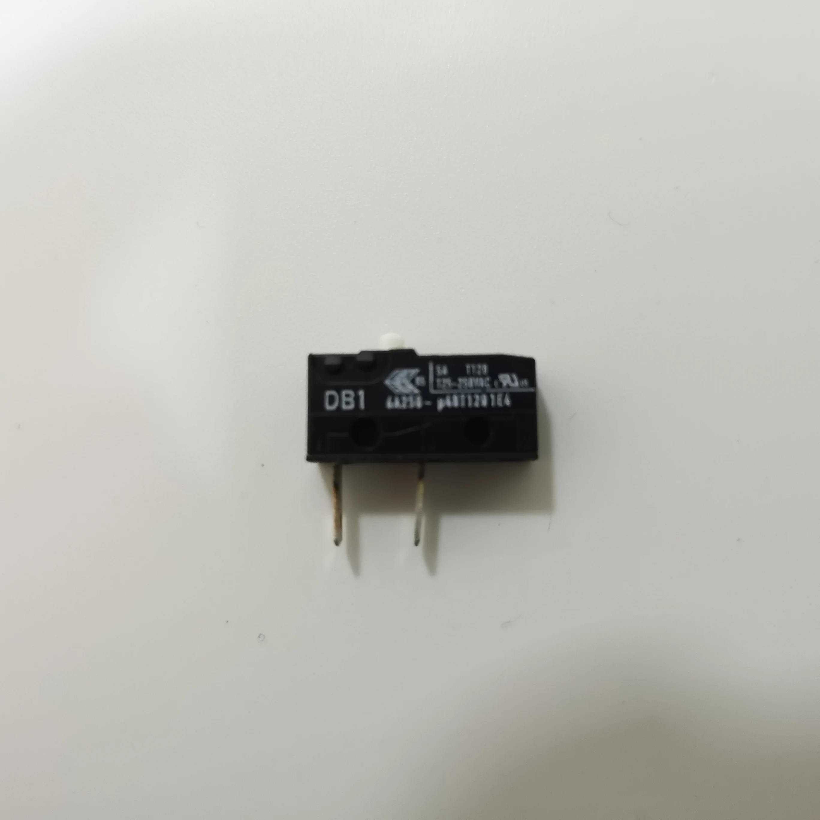 مناسبة لـ Omron OMRON التبديل الجزئي آلة فحم الكوك آلة تعديل التيار مفتاح المشروبات UF1 ملحقات الصمام