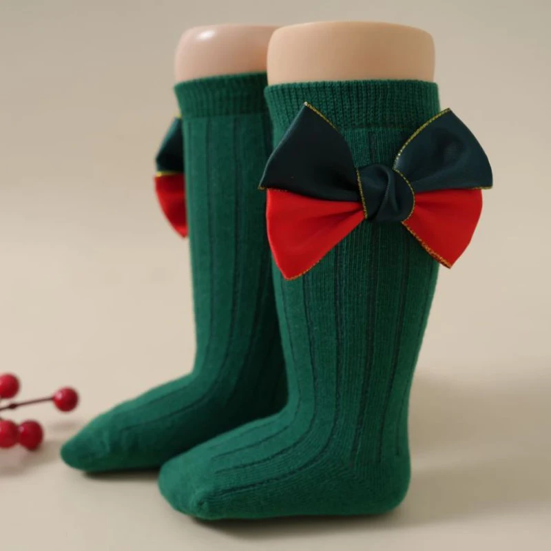 لينة عدم الانزلاق عيد الميلاد الجوارب لفتاة ، Bowknot ديكور ، جوارب طويلة أنبوب ، لطيف الاطفال ديكور ، 0-4 سنوات