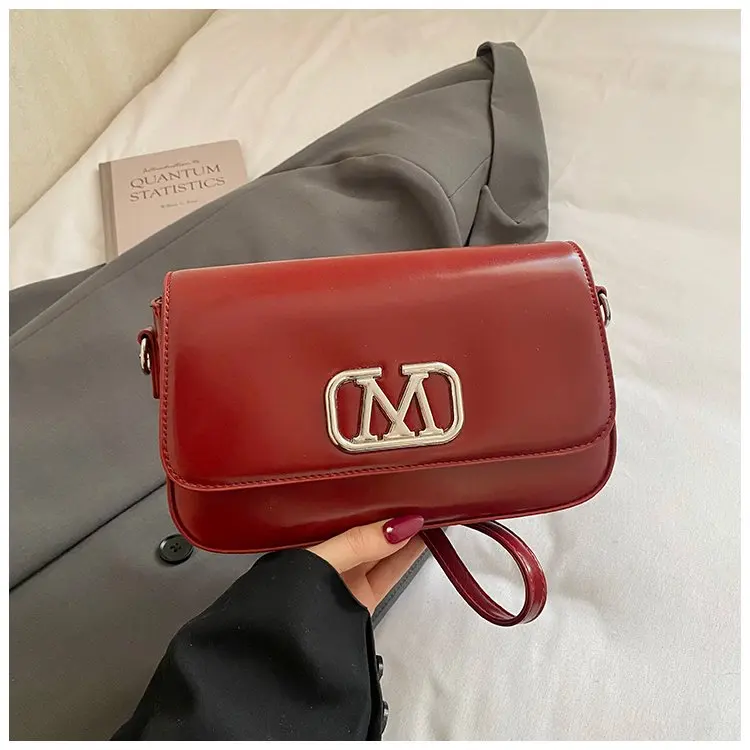 Fashionable Elegant Simple Leather Crossbody Handbag For Women Luxury Designer Large Capacity Diaper Bag For Commuter Textured