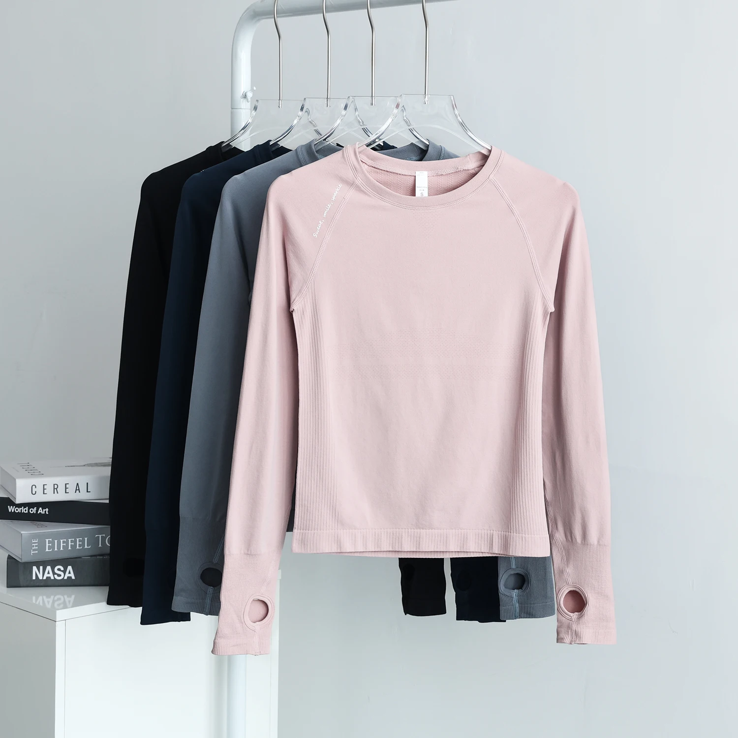 

Женская спортивная рубашка на открытом воздухе, одежда для йоги, футболка для фитнеса, топы для бега, футболка, женская спортивная одежда, одежда для спортзала