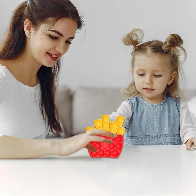 Poppers sensoriales para niños, juguete de silicona con burbujas para apretar, divertido juego multijugador, diseño realista de comida rápida, actividad para aliviar la presión