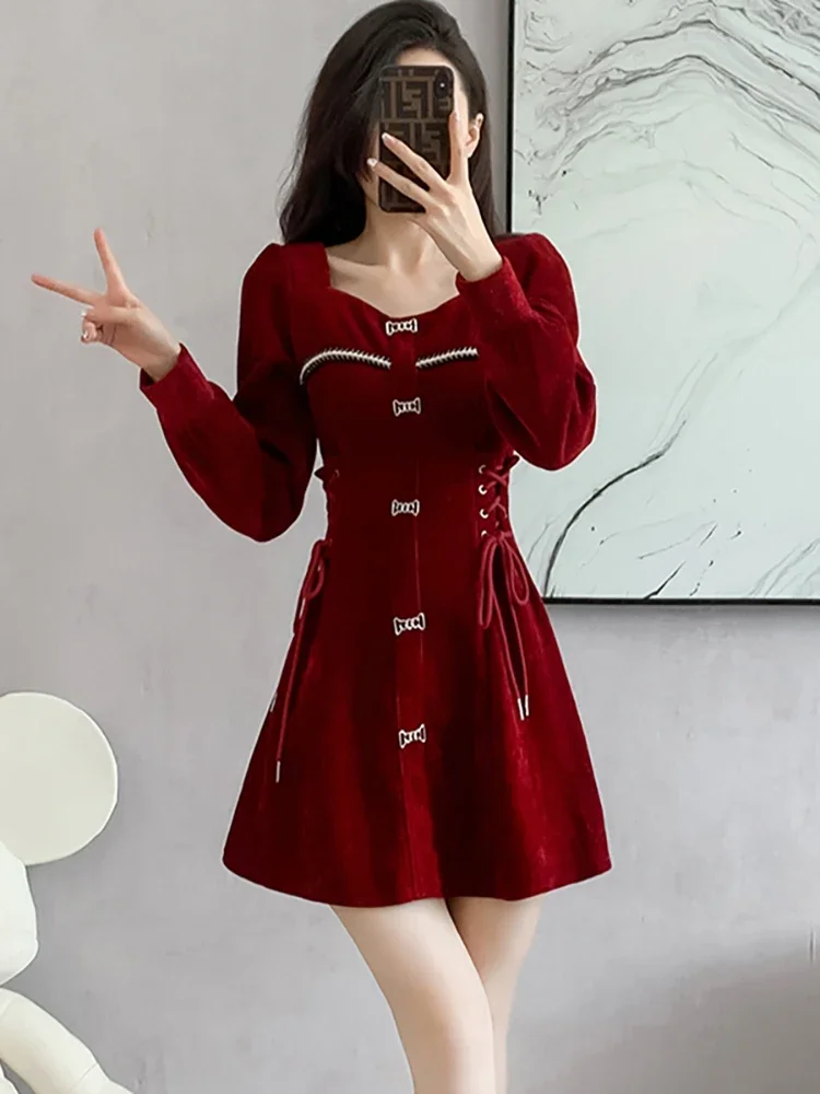 2025 New Elegant Chic Bandage Casual Dress Autumn Winter Black Chenille Thick Warm Mini Dress Women Korean Vintage Hepburn Dress